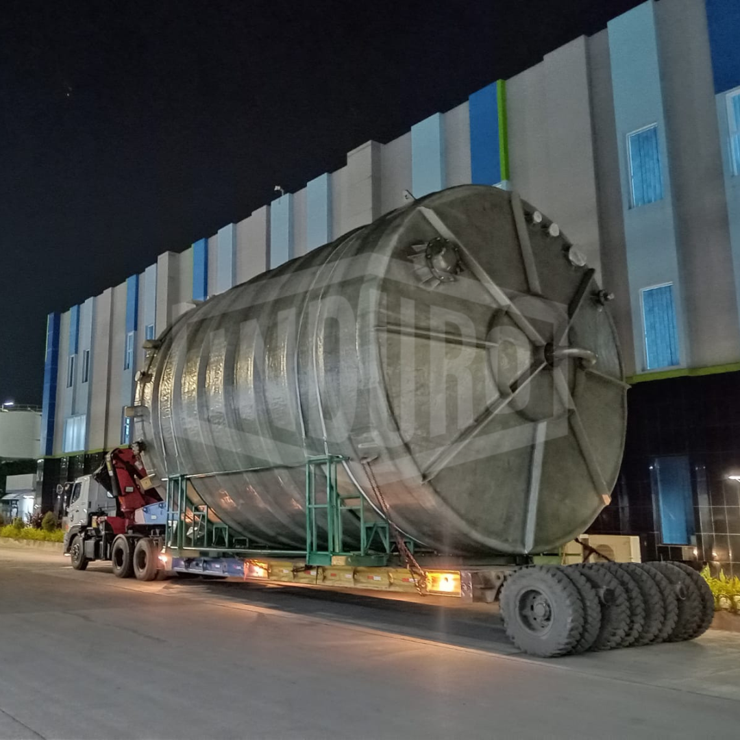 FRP Chemical Storage Tank